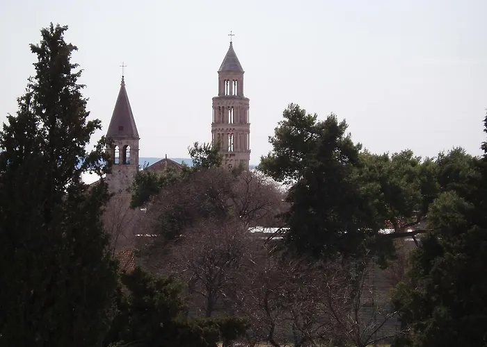 Supreme Vendégház 4*